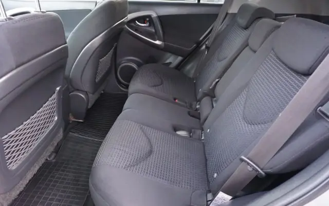 TOYOTA RAV4 2.2 D-CAT 4x4 Sol