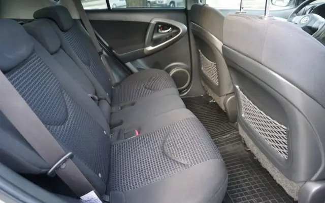 TOYOTA RAV4 2.2 D-CAT 4x4 Sol