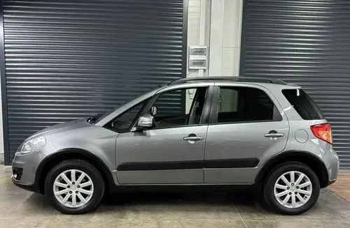 SUZUKI SX4 