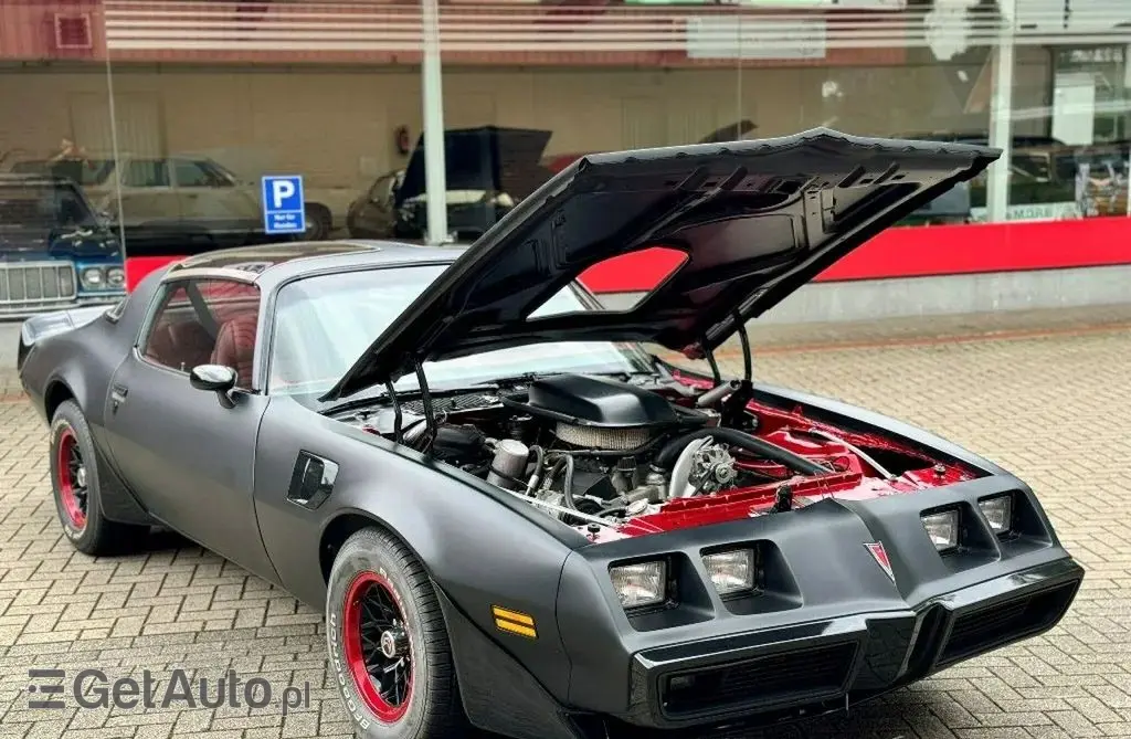 PONTIAC Firebird 
