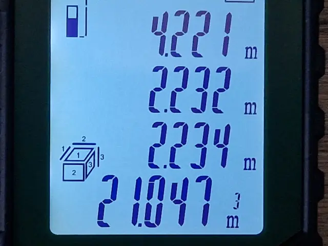 RENAULT Master FWD 8 EP KONTENER 4,22x2,23x2,23 KLIMA MANUAL 6-BIEGÓ KRAJOWY