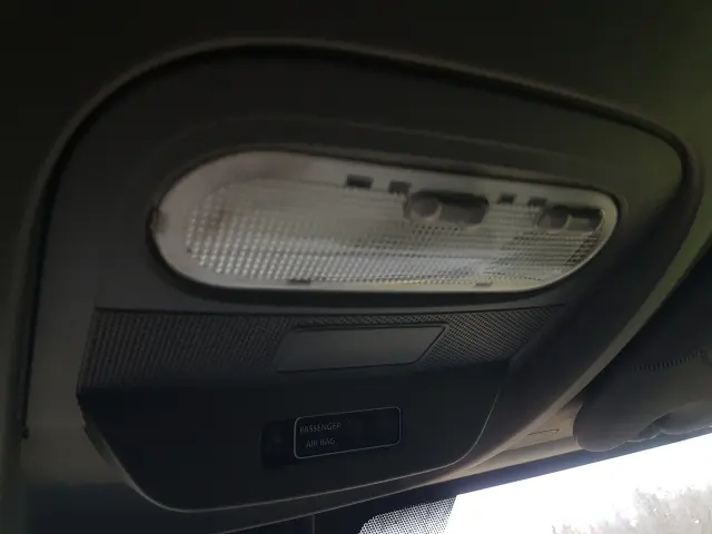 RENAULT Master FWD 8 EP KONTENER 4,22x2,23x2,23 KLIMA MANUAL 6-BIEGÓ KRAJOWY