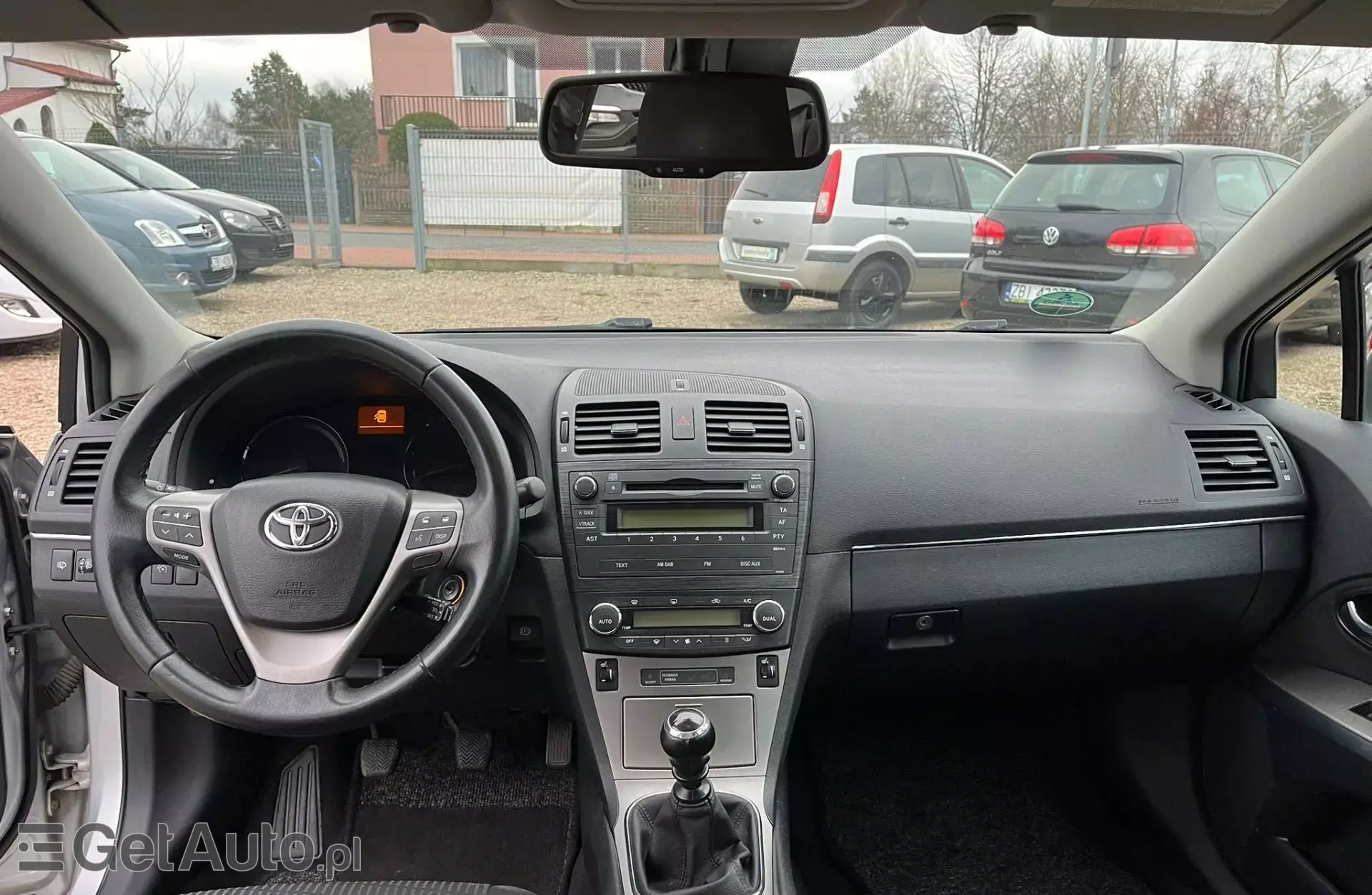 TOYOTA Avensis 