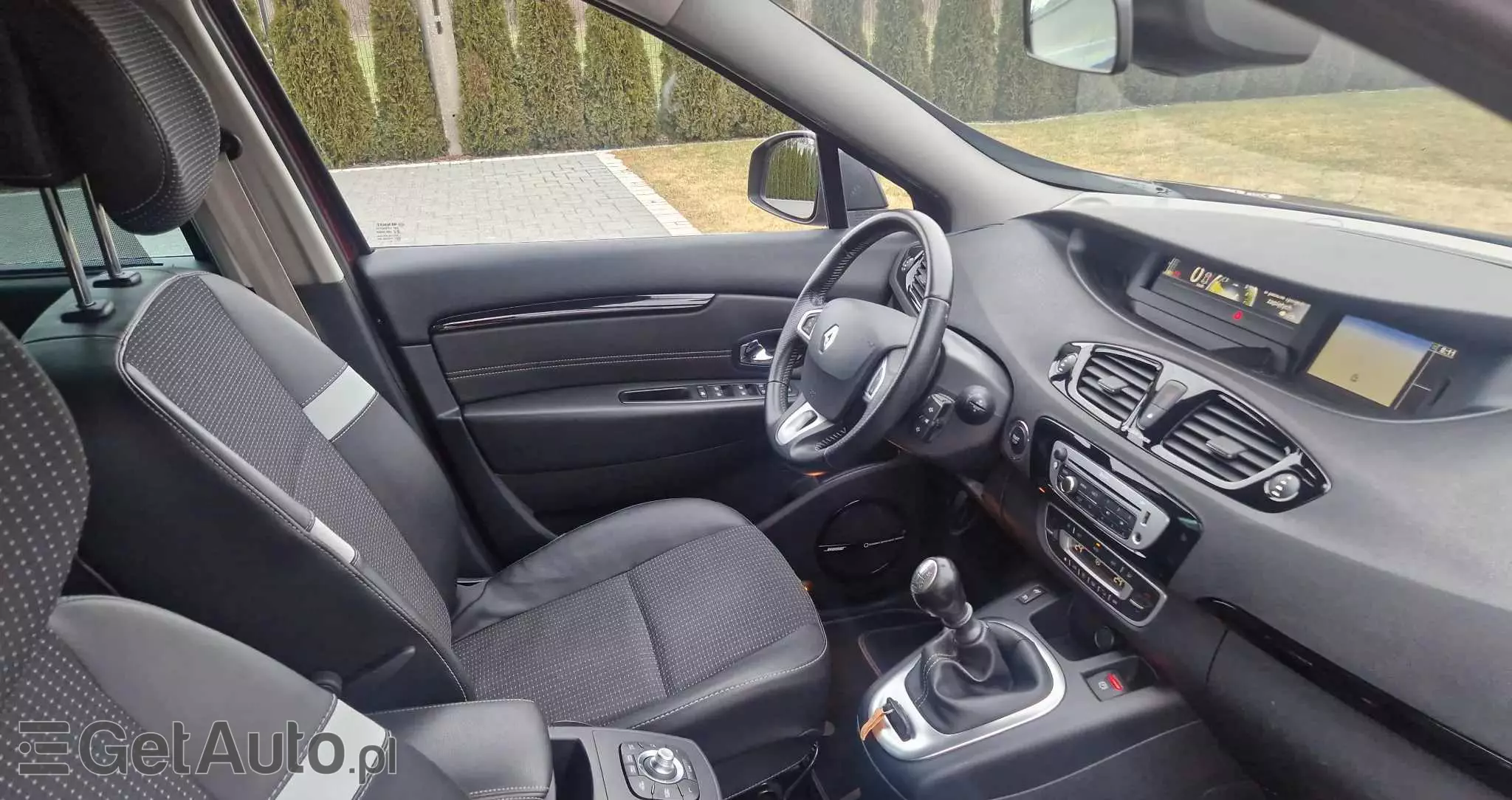 RENAULT Scenic ENERGY TCe 115 Bose Edition