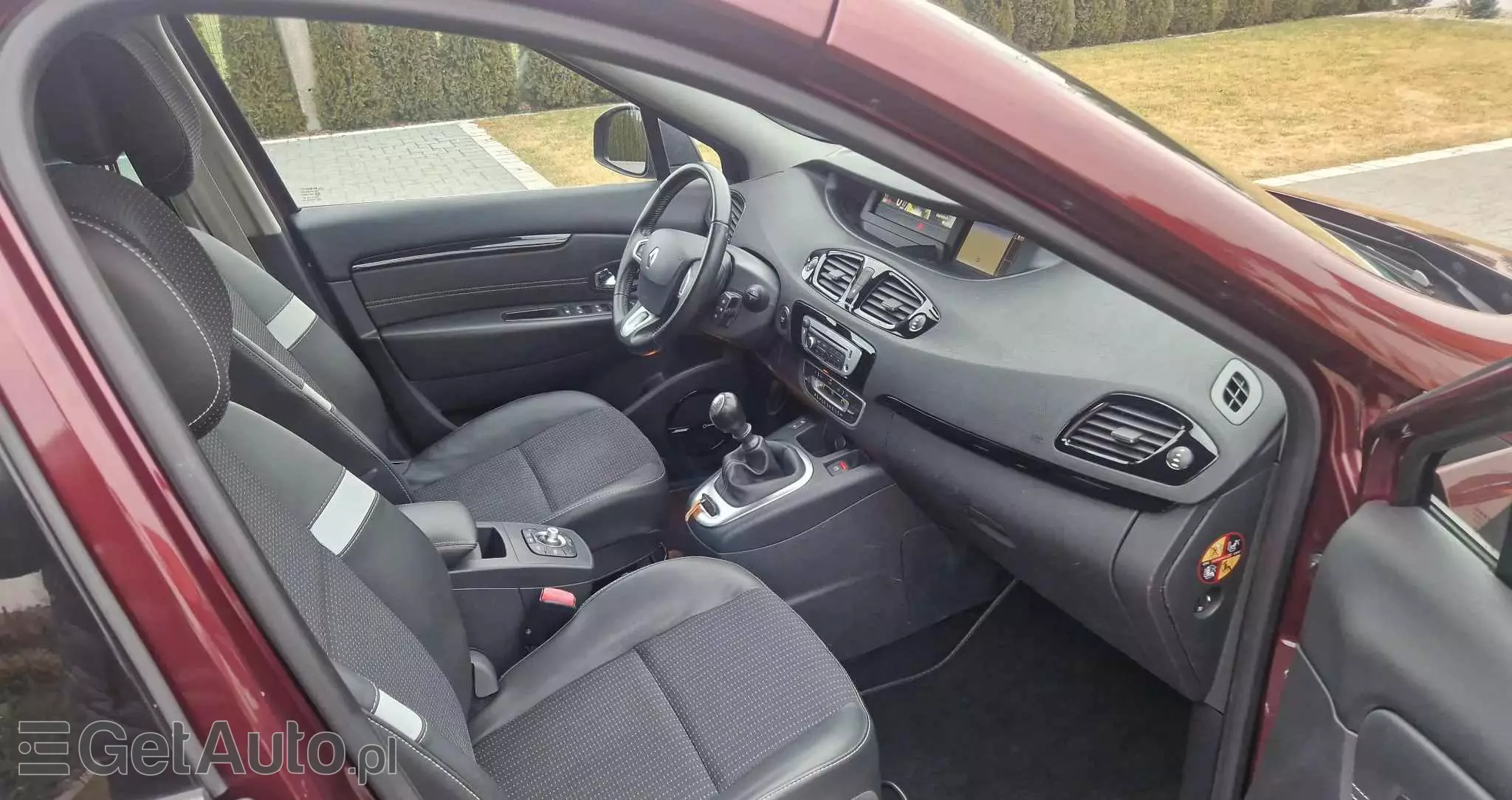 RENAULT Scenic ENERGY TCe 115 Bose Edition