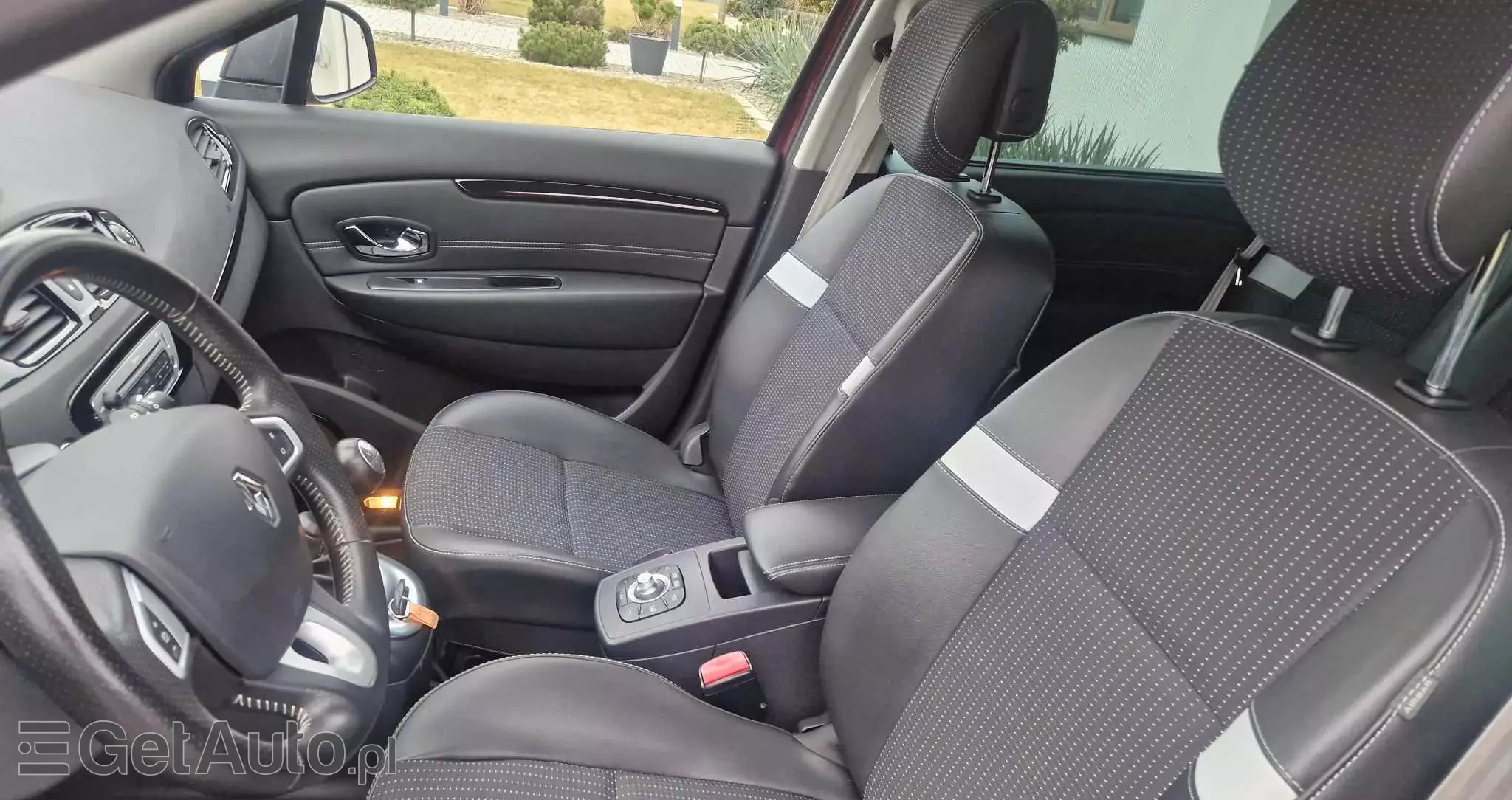 RENAULT Scenic ENERGY TCe 115 Bose Edition