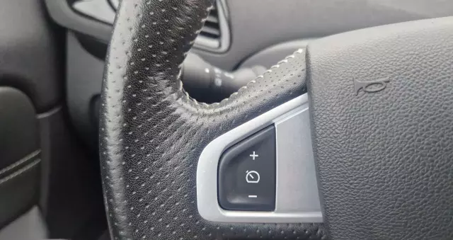 RENAULT Scenic ENERGY TCe 115 Bose Edition