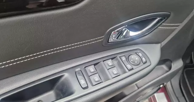 RENAULT Scenic ENERGY TCe 115 Bose Edition