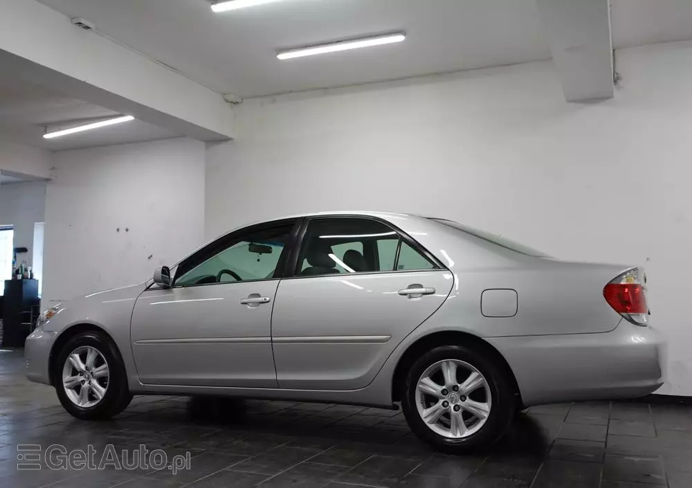 TOYOTA Camry 2.4 VVT-i