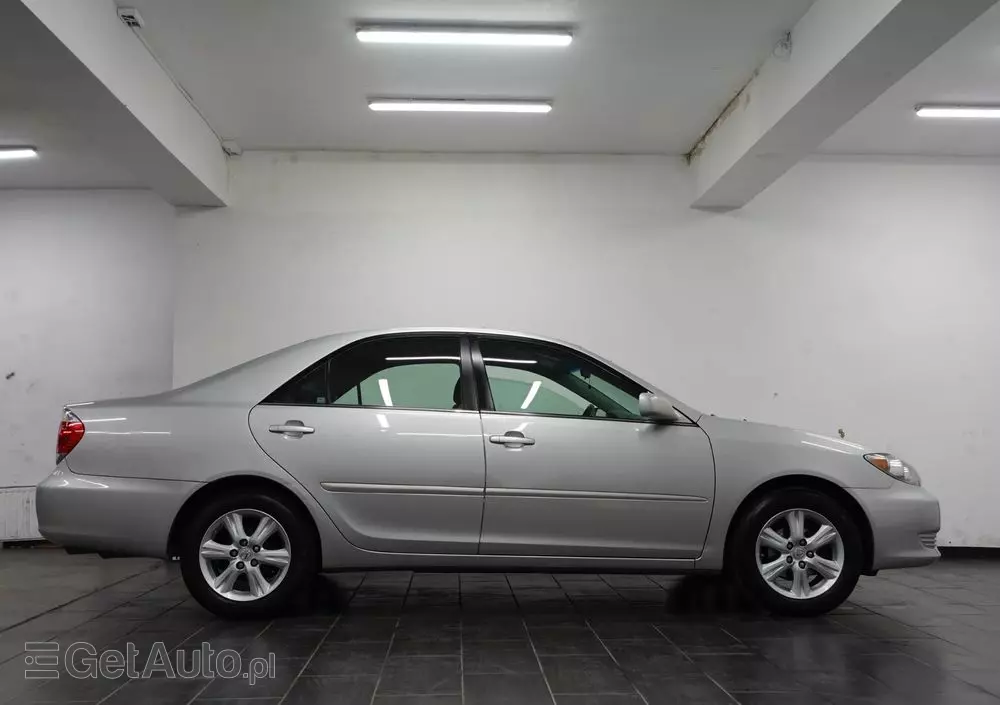 TOYOTA Camry 2.4 VVT-i