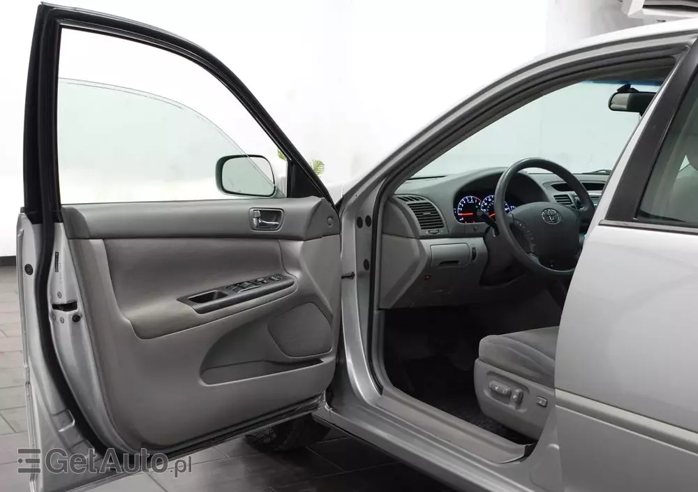 TOYOTA Camry 2.4 VVT-i