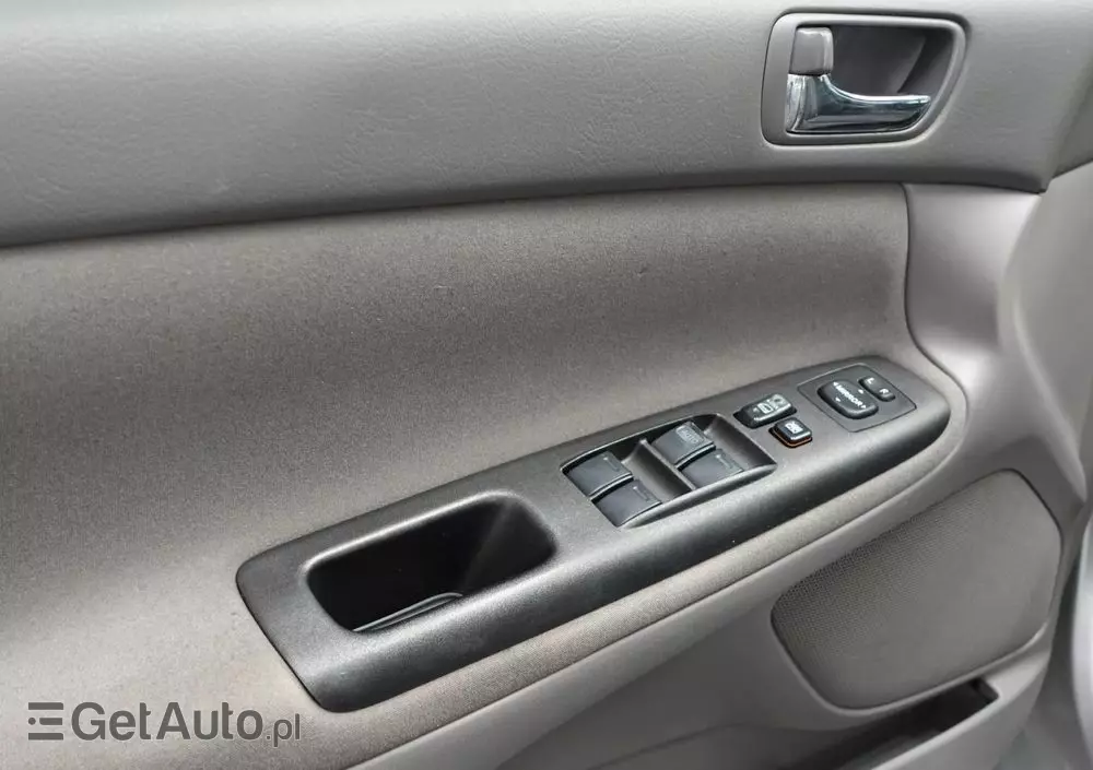 TOYOTA Camry 2.4 VVT-i