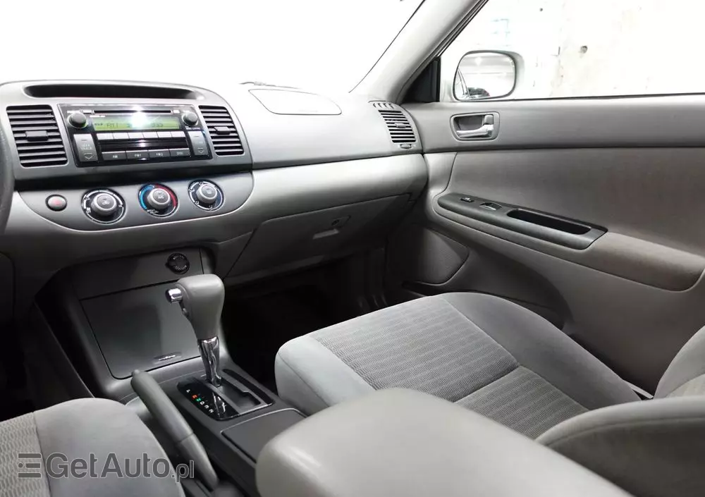 TOYOTA Camry 2.4 VVT-i