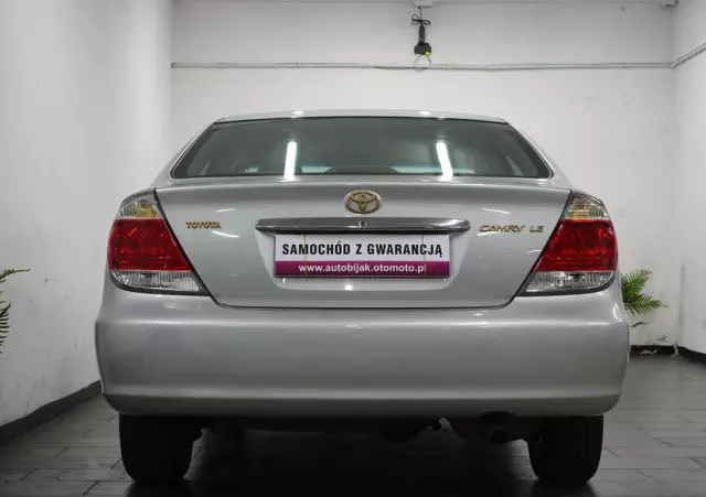 TOYOTA Camry 2.4 VVT-i