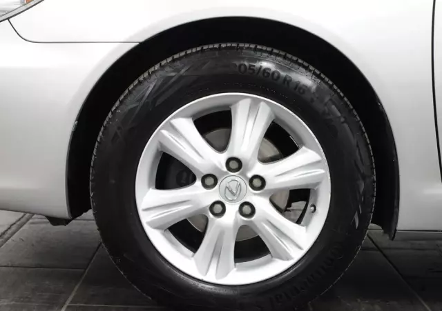 TOYOTA Camry 2.4 VVT-i