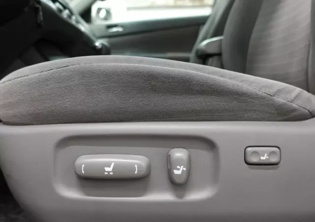 TOYOTA Camry 2.4 VVT-i