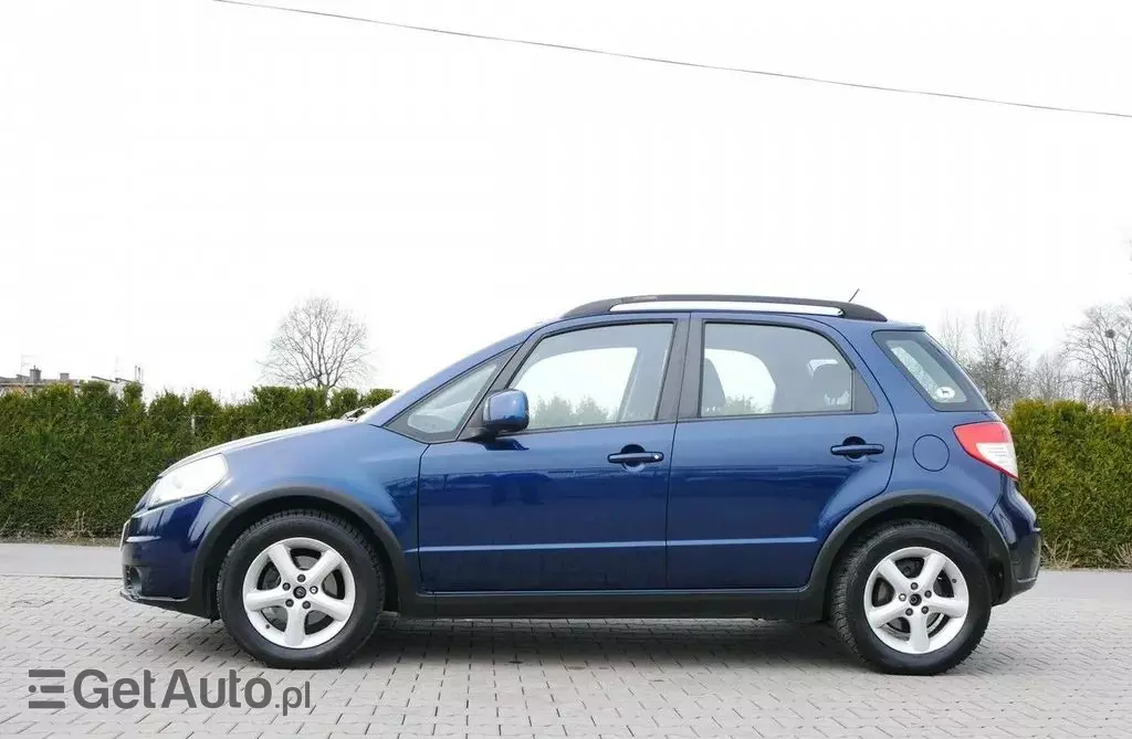 SUZUKI SX4 