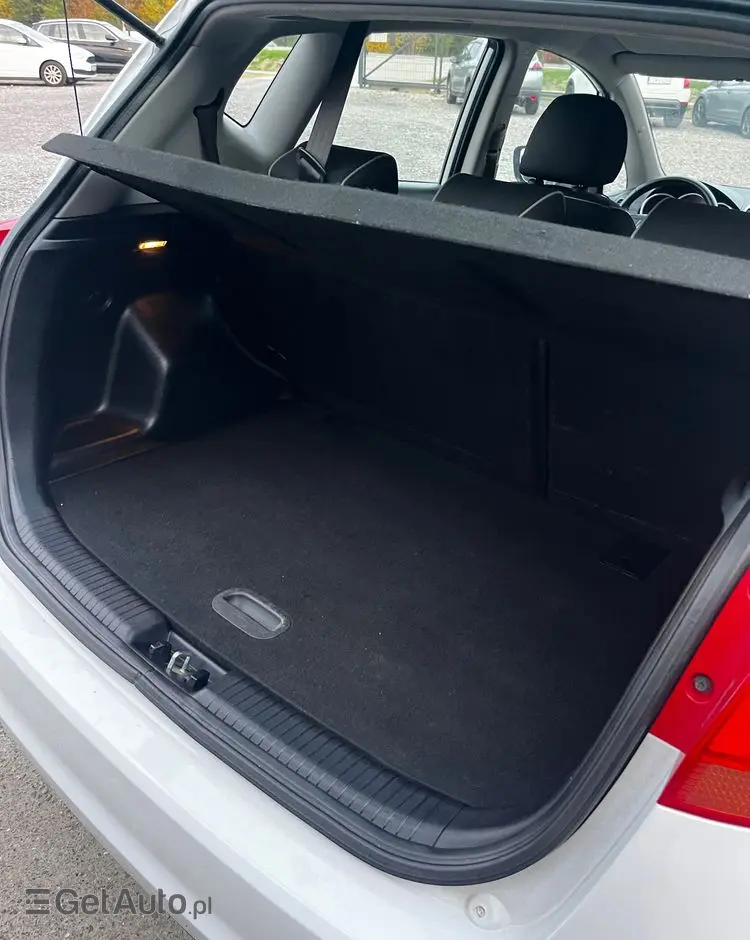 KIA Venga 1.4 CRDi M