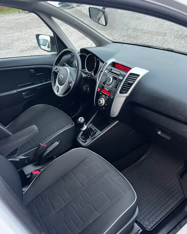 KIA Venga 1.4 CRDi M