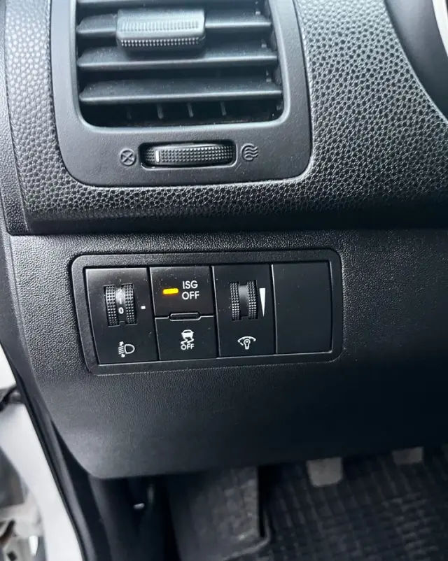 KIA Venga 1.4 CRDi M