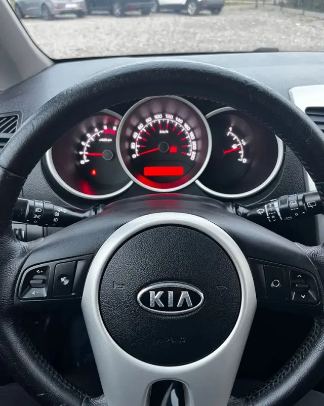 KIA Venga 1.4 CRDi M