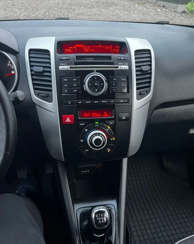 KIA Venga 1.4 CRDi M