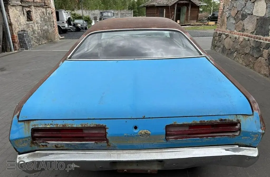 PLYMOUTH Duster 