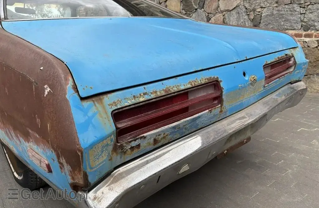 PLYMOUTH Duster 