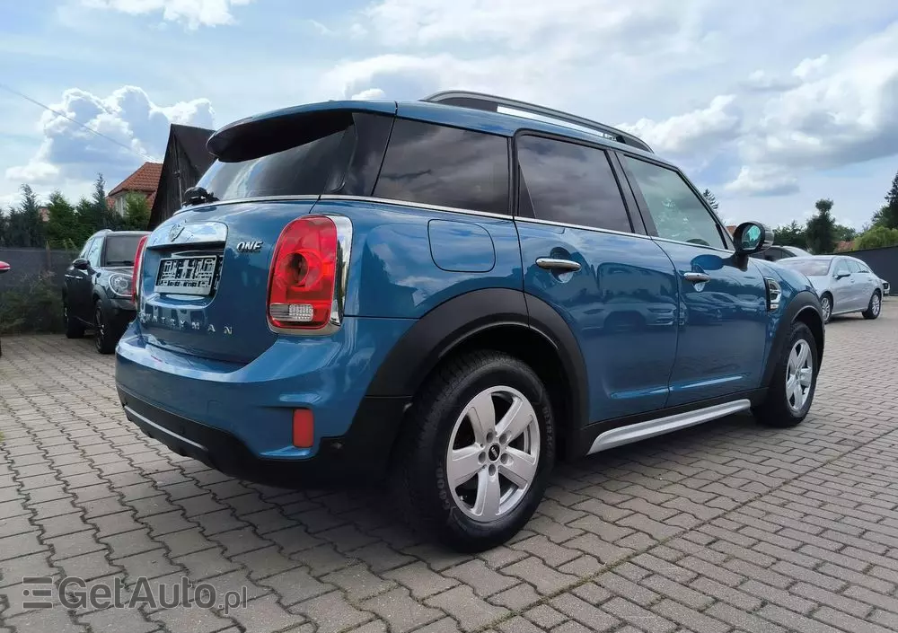 MINI Countryman One Blackyard
