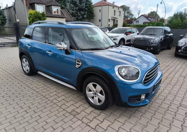 MINI Countryman One Blackyard
