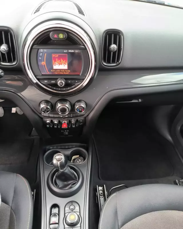 MINI Countryman One Blackyard