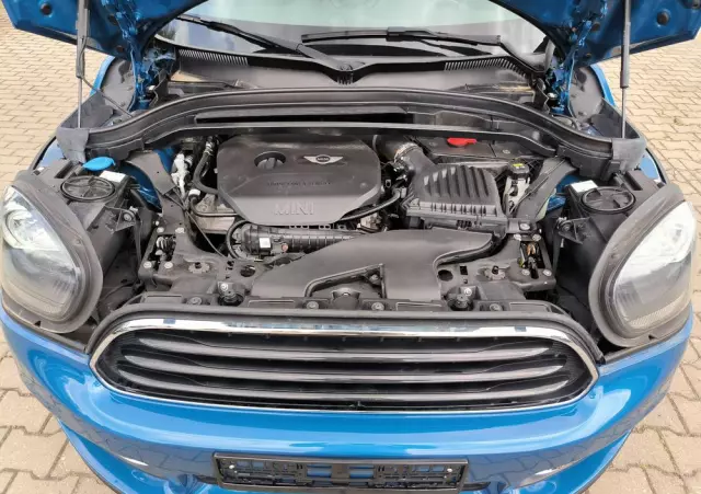 MINI Countryman One Blackyard