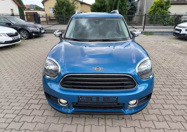 MINI Countryman One Blackyard
