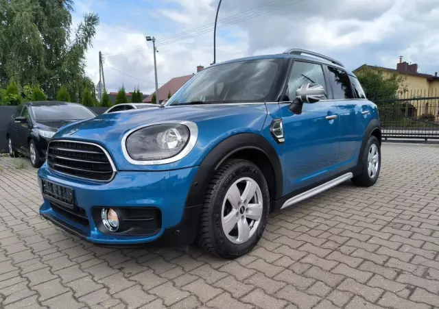 MINI Countryman One Blackyard