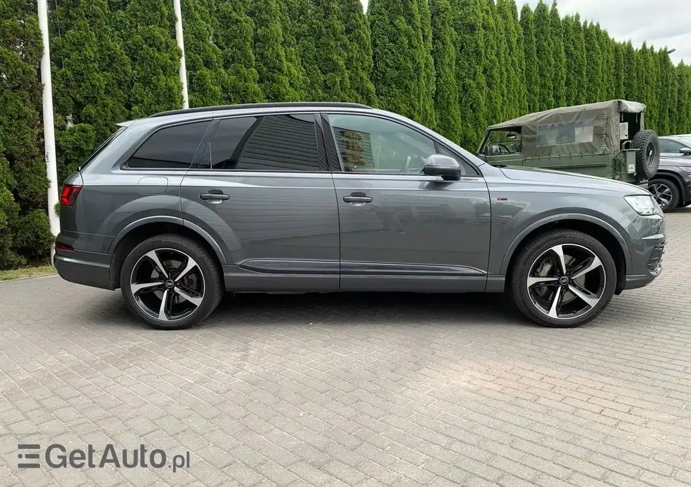 AUDI Q7 3.0 TDI Quattro Tiptronic