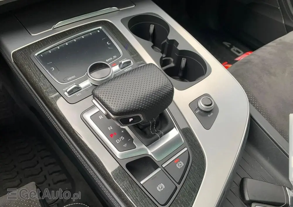 AUDI Q7 3.0 TDI Quattro Tiptronic