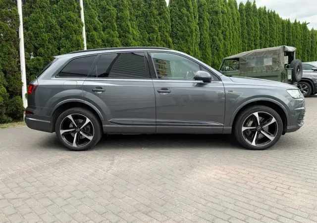 AUDI Q7 3.0 TDI Quattro Tiptronic