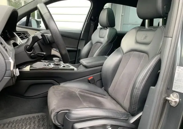 AUDI Q7 3.0 TDI Quattro Tiptronic