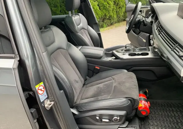 AUDI Q7 3.0 TDI Quattro Tiptronic