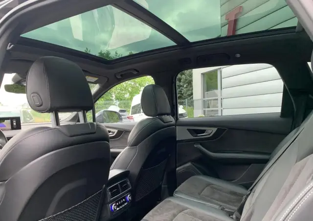 AUDI Q7 3.0 TDI Quattro Tiptronic