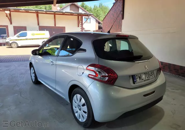 PEUGEOT 208 1.2 VTi Active