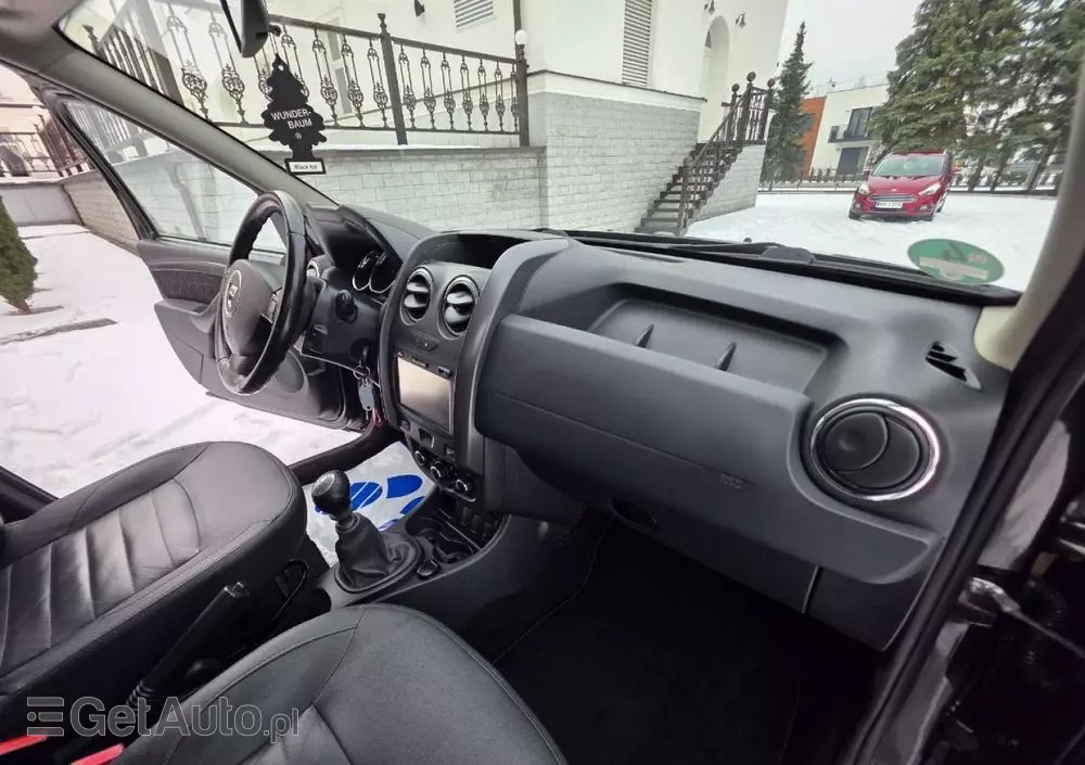 DACIA Duster 