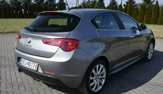 ALFA ROMEO Giulietta 