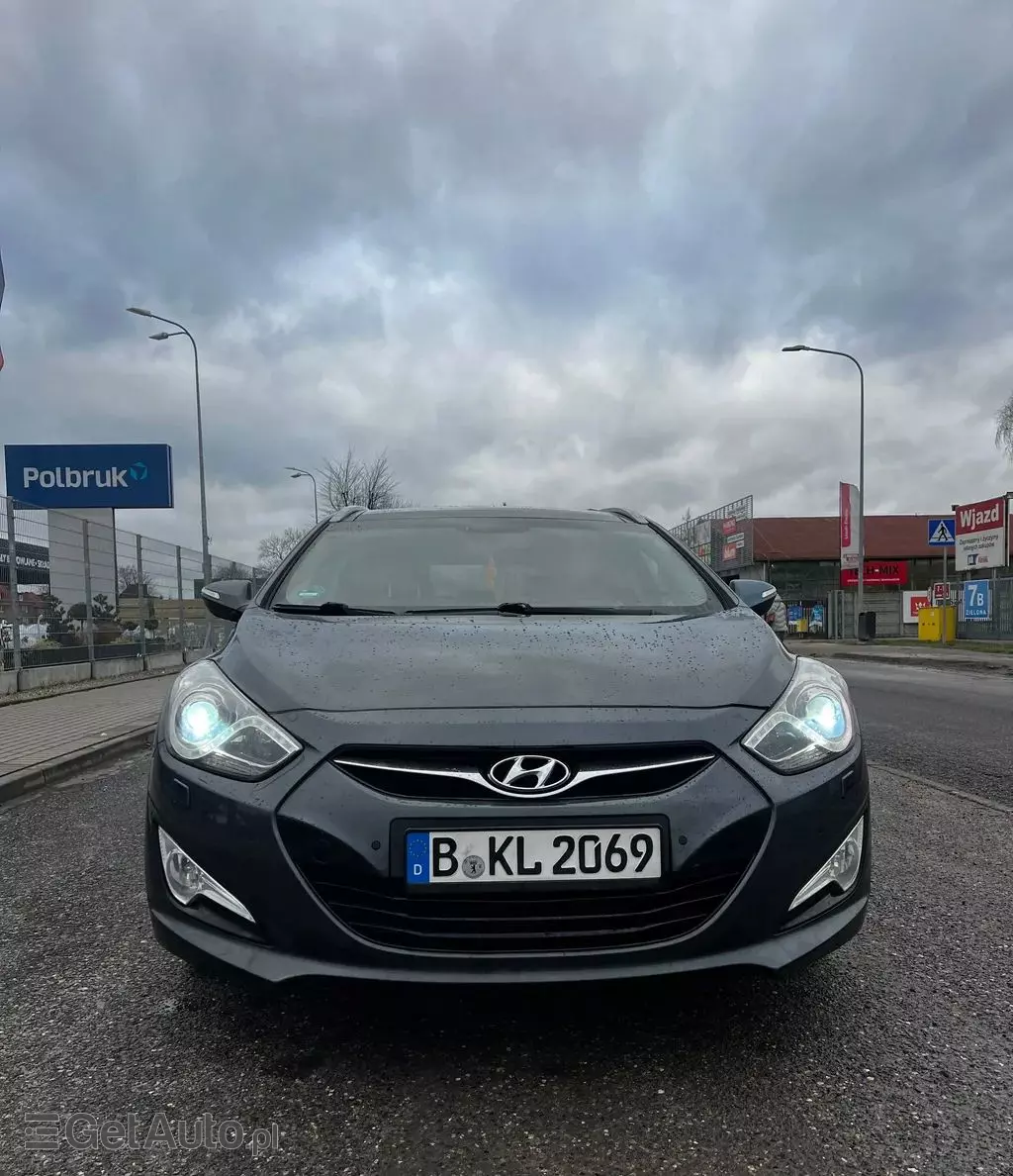 HYUNDAI I40 