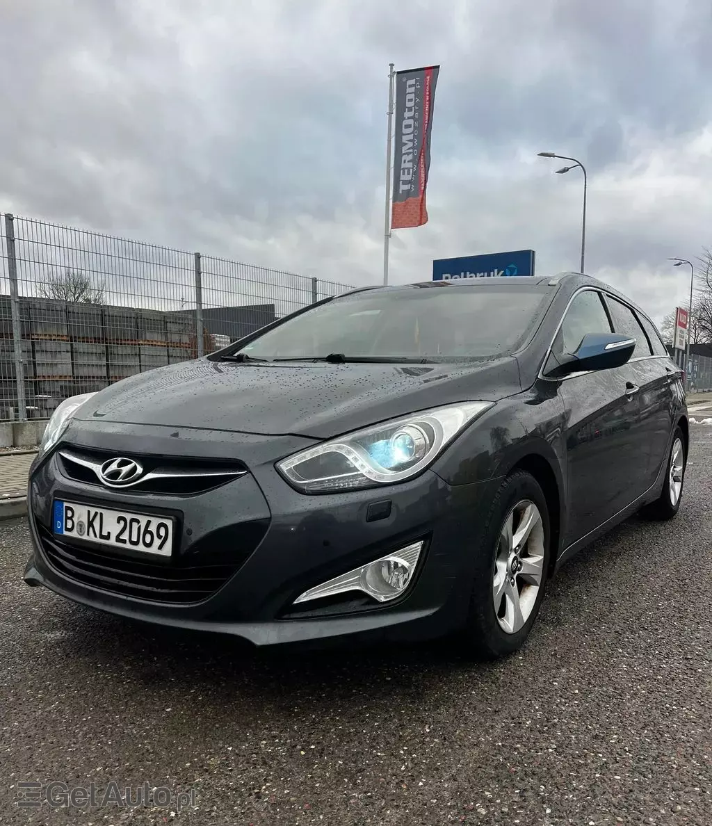 HYUNDAI I40 