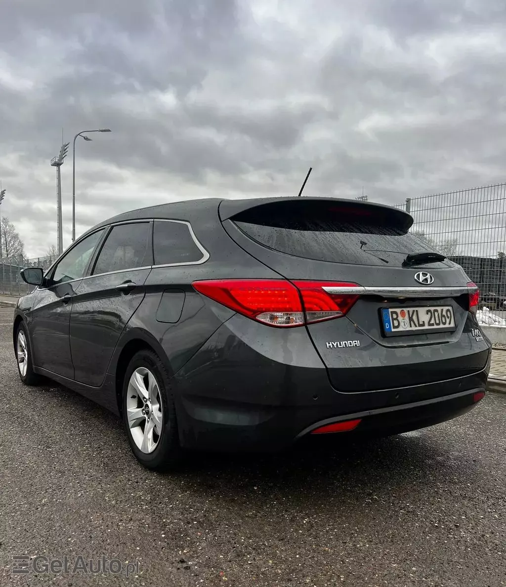 HYUNDAI I40 