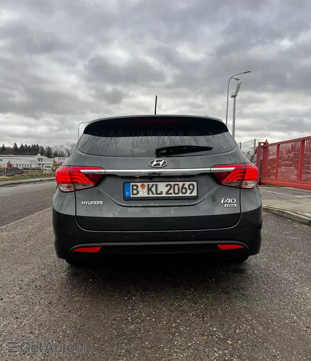 HYUNDAI I40 