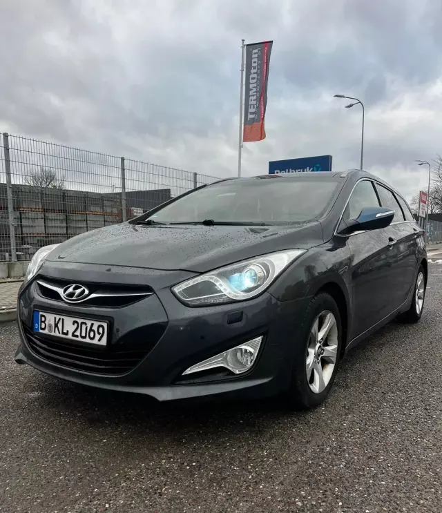 HYUNDAI I40 