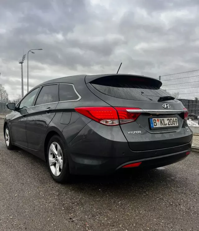 HYUNDAI I40 