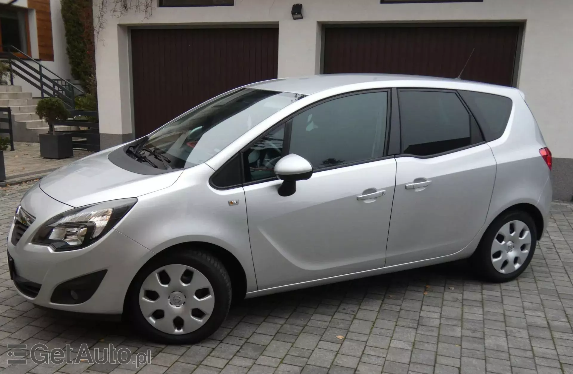 OPEL Meriva 1.4 Turbo (140 KM)